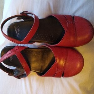 Dansko size 41 red clog sandels